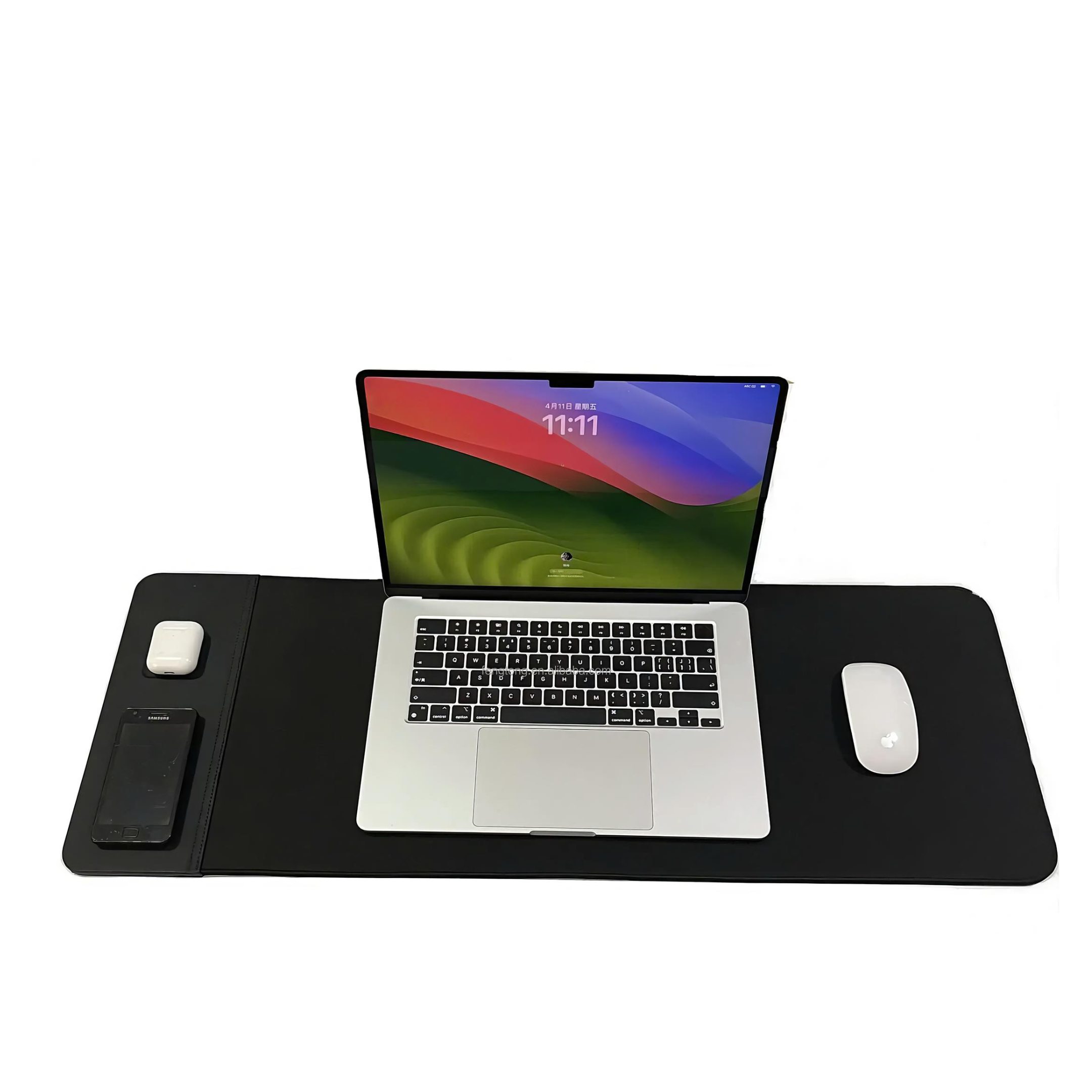 VersaMat – Wireless Charging Leather Desk Pad